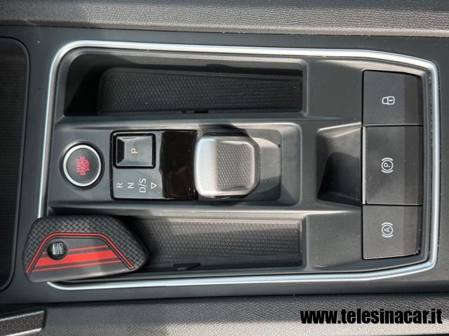 SEAT Leon usata, con Autoradio digitale