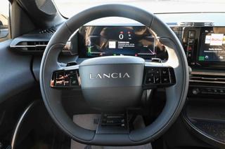 LANCIA Ypsilon usata, con Park Distance Control