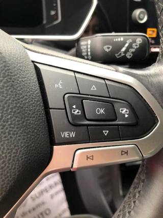 VOLKSWAGEN T-Cross usata, con Servosterzo