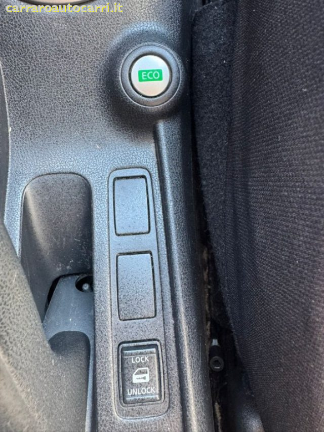 NISSAN Note usata, con USB