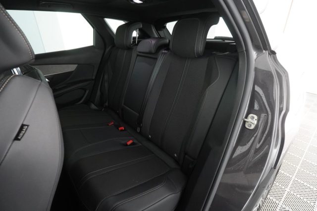 PEUGEOT 3008 usata 10