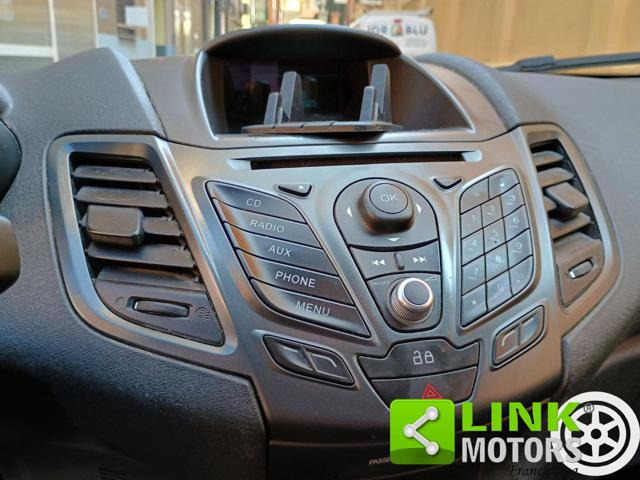 FORD Fiesta usata, con Lettore CD
