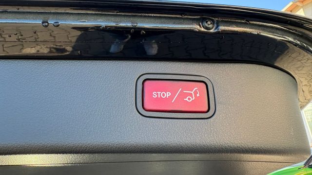 MERCEDES-BENZ C 220 usata, con Specchietti laterali elettrici