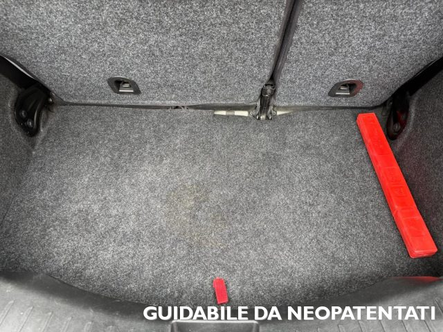 LANCIA Ypsilon usata, con Lettore CD