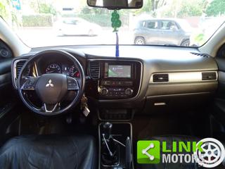 MITSUBISHI Outlander usata, con Boardcomputer
