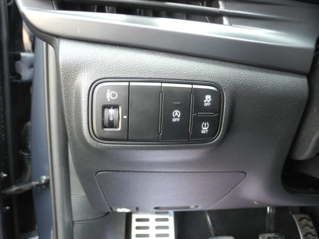 HYUNDAI Bayon usata, con Assistente abbaglianti