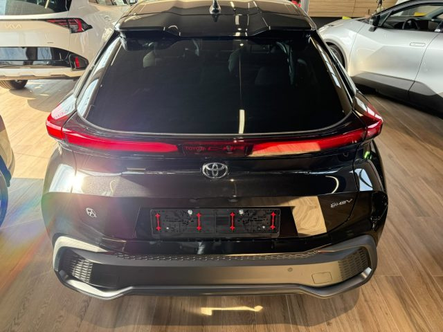 TOYOTA C-HR usata, con Climatizzatore