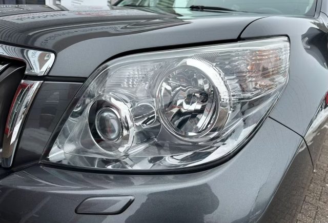 TOYOTA Land Cruiser usata, con Touch screen