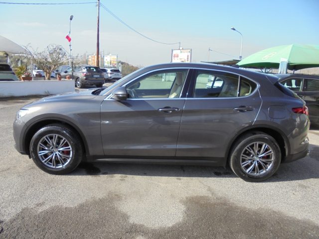 ALFA ROMEO Stelvio usata, con Fari Xenon