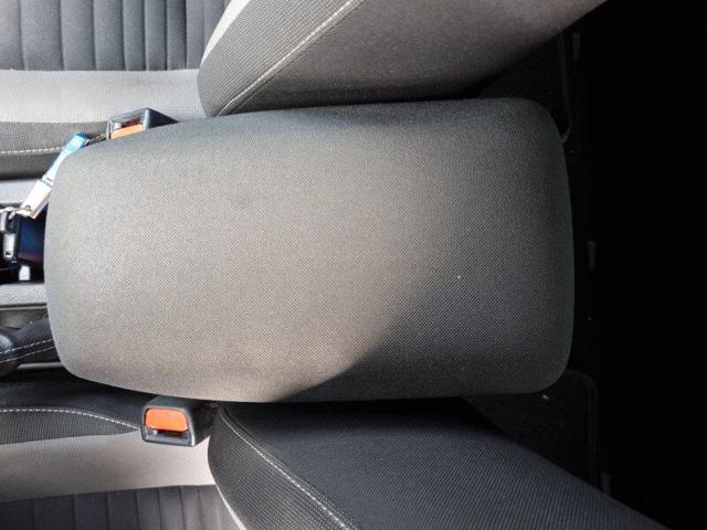 TOYOTA Auris usata 57