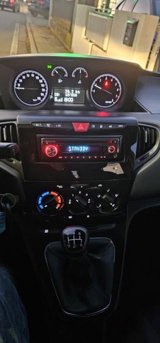 LANCIA Ypsilon usata 15