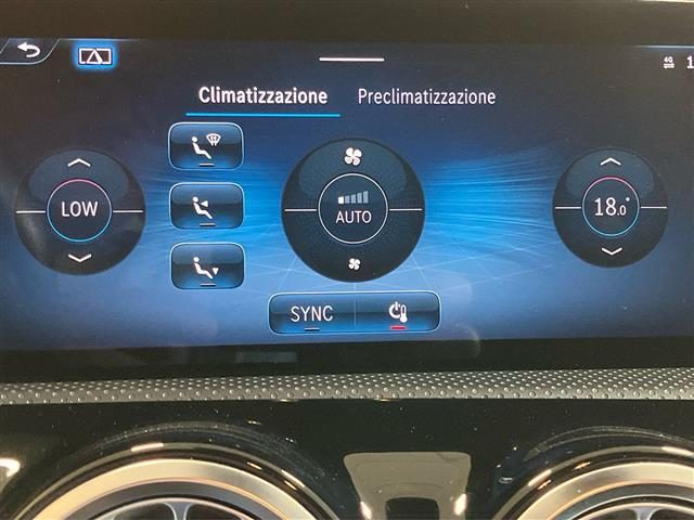 MERCEDES-BENZ CLA usata 15