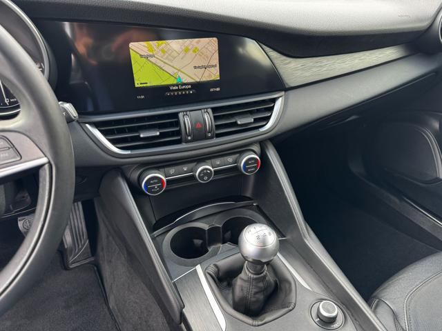 ALFA ROMEO Giulia usata, con Volante multifunzione