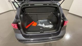 VOLKSWAGEN T-Cross usata, con Volante in pelle