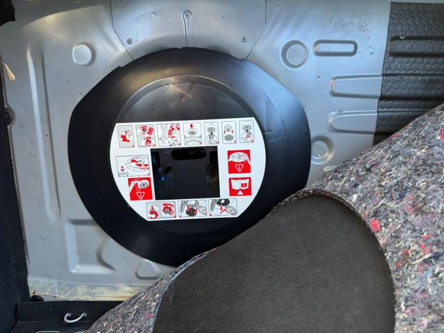 RENAULT Clio usata, con USB