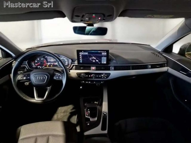 AUDI A4 usata, con Autoradio