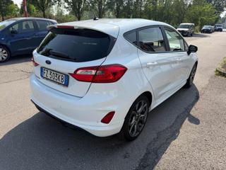 FORD Fiesta usata, con Chiusura centralizzata