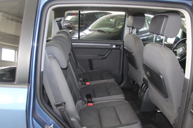 VOLKSWAGEN Touran usata, con Climatizzatore