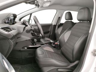 PEUGEOT 2008 usata, con Alzacristalli elettrici