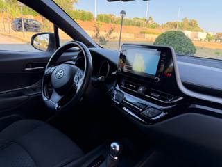 TOYOTA C-HR usata, con Controllo vocale
