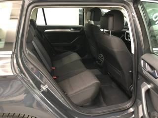 VOLKSWAGEN Passat Variant usata, con Boardcomputer