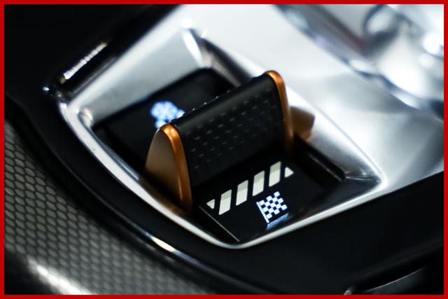 JAGUAR F-Type usata, con Fari Xenon