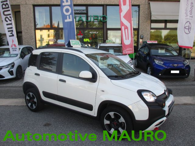 FIAT Panda Cross usata, con ABS
