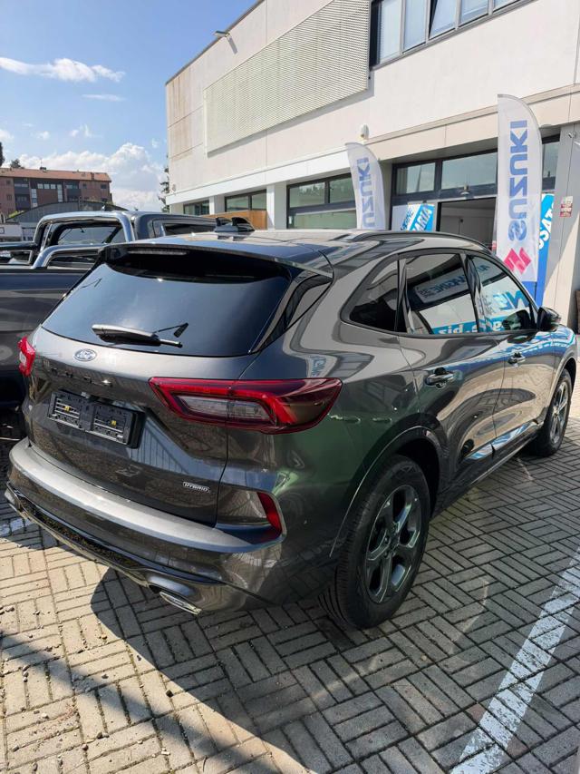 FORD Kuga usata, con Gancio traino