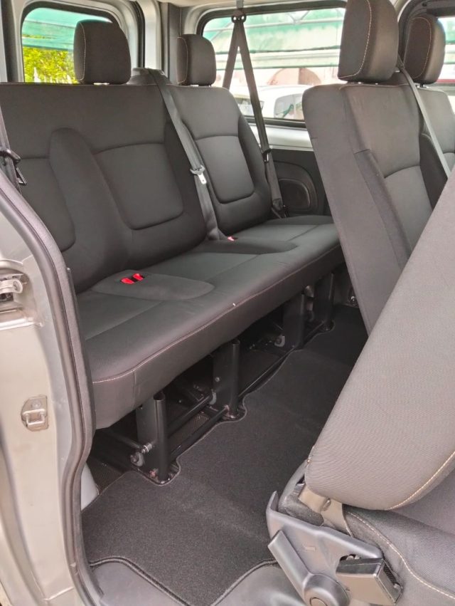 RENAULT Trafic usata, con ESP
