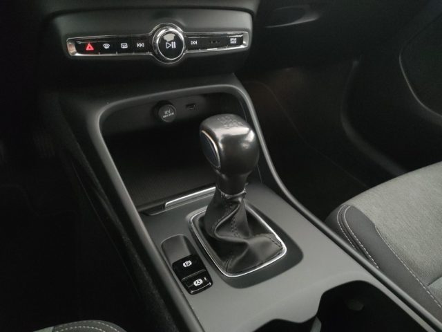 VOLVO XC40 usata, con Luci diurne LED