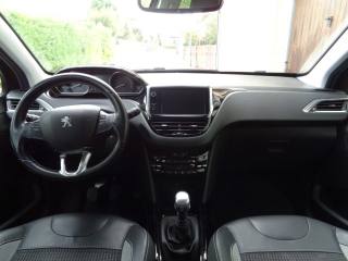 PEUGEOT 2008 usata, con Climatizzatore