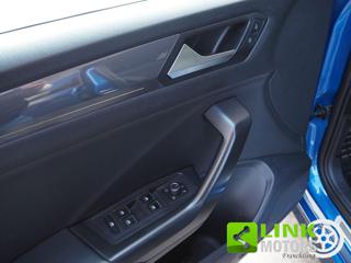 VOLKSWAGEN T-Roc usata 20