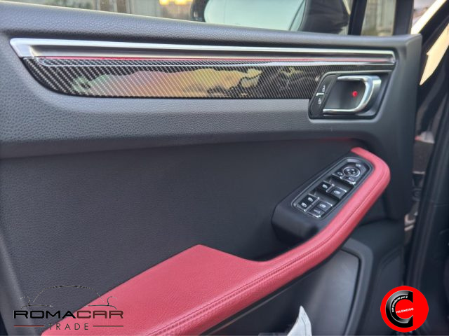 PORSCHE Macan usata, con Controllo automatico clima