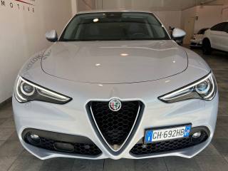 ALFA ROMEO Stelvio usata, con Controllo automatico clima