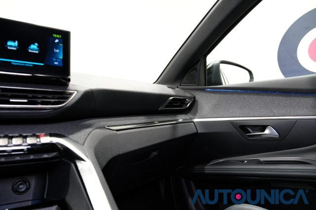PEUGEOT 3008 usata, con Specchietti laterali elettrici
