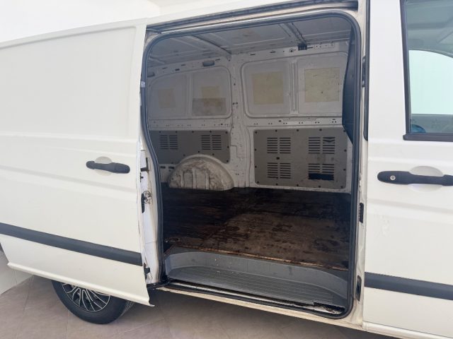 MERCEDES-BENZ Vito usata 5