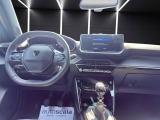 PEUGEOT 2008 usata, con Autoradio digitale