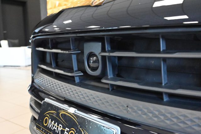 PORSCHE Macan usata 13
