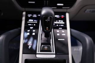 PORSCHE Cayenne usata, con Specchietti laterali elettrici