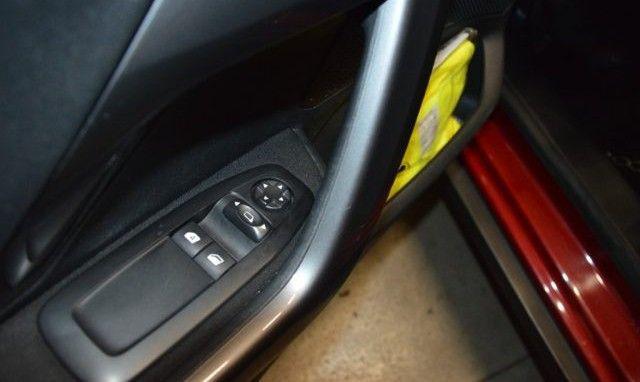 PEUGEOT 2008 usata, con ESP