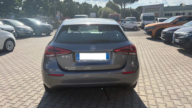 MERCEDES-BENZ A 250 usata, con Airbag