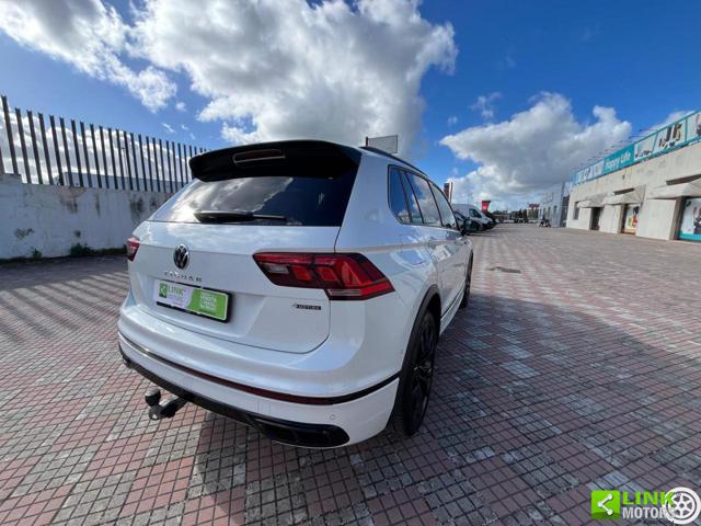 VOLKSWAGEN Tiguan usata, con Boardcomputer