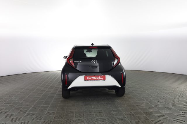 TOYOTA Aygo X usata 4