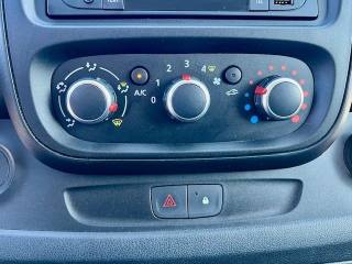 RENAULT Trafic usata, con USB