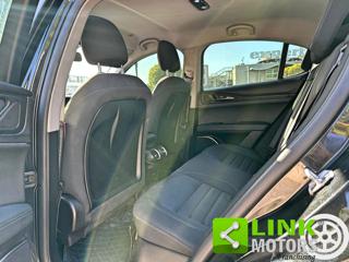 ALFA ROMEO Stelvio usata, con Volante multifunzione