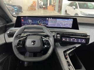 PEUGEOT 5008 usata, con Cruise Control