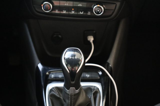 OPEL Crossland usata, con Sensori di parcheggio posteriori
