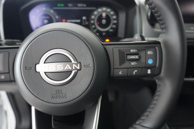 NISSAN Qashqai usata, con Volante in pelle