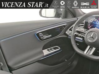 MERCEDES-BENZ E 220 usata, con Climatizzatore