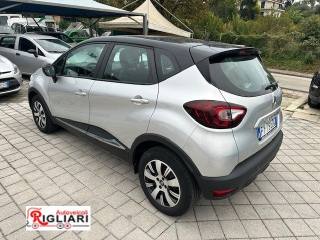 RENAULT Captur usata, con USB